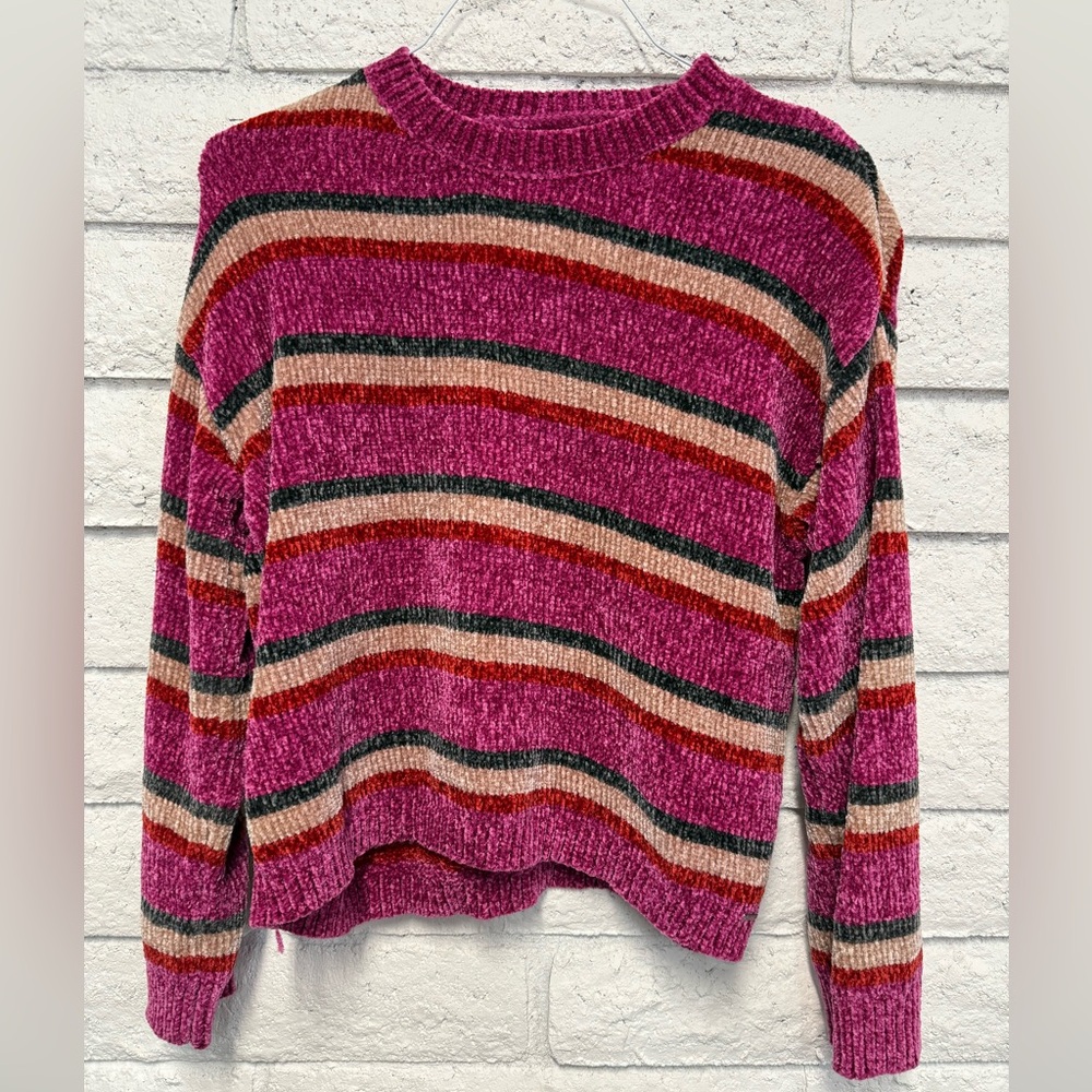 Volcom Pink and Black Crew Neck Sweater